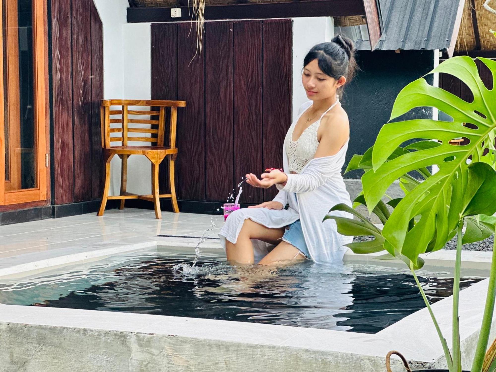 Ampik Batur With Private Hot Springs Bed & Breakfast Kubupenlokan Екстериор снимка